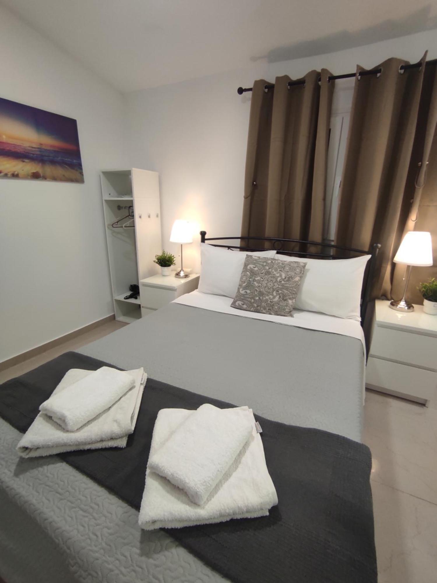 Apartament Johnson House Rafína Zewnętrze zdjęcie