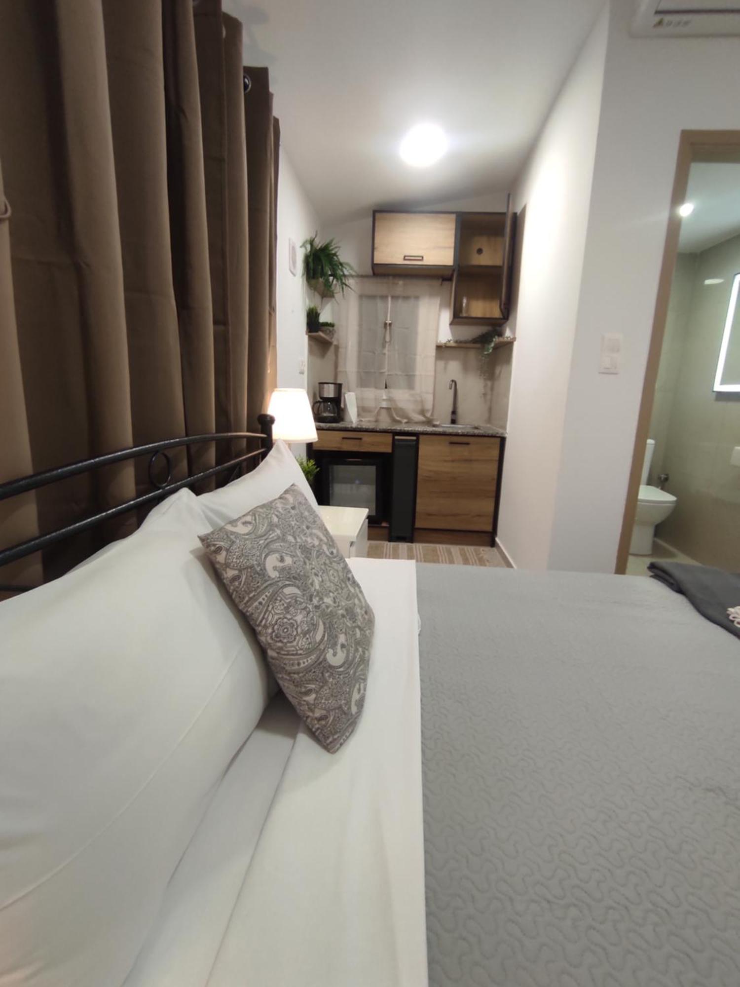Apartament Johnson House Rafína Zewnętrze zdjęcie