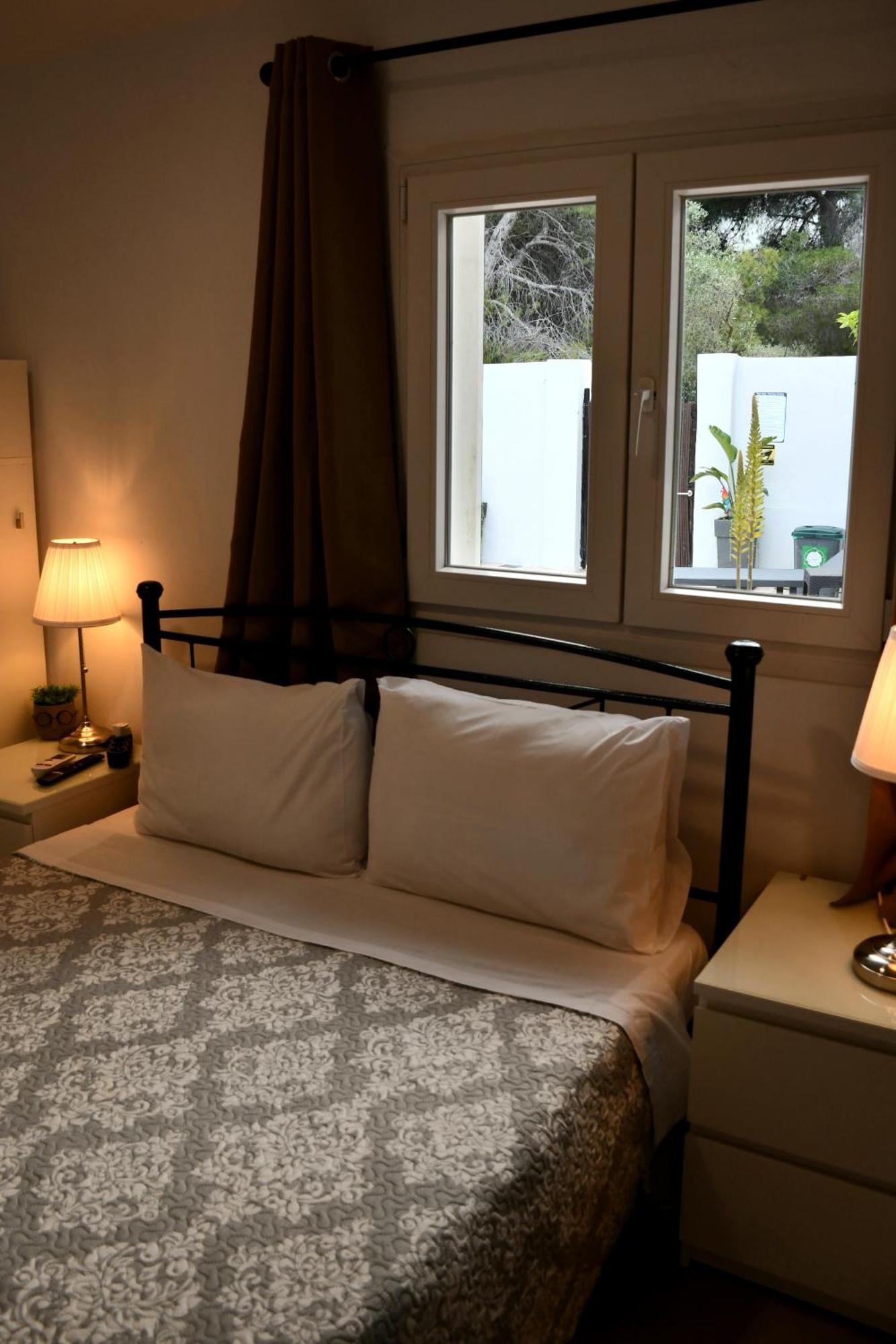 Apartament Johnson House Rafína Zewnętrze zdjęcie