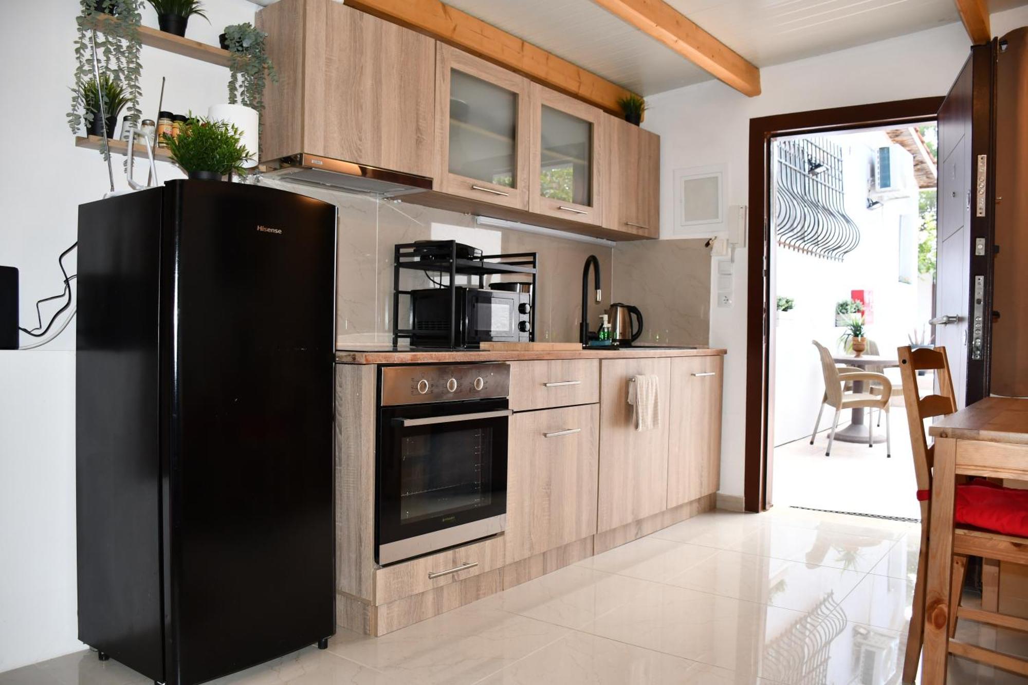 Apartament Johnson House Rafína Zewnętrze zdjęcie