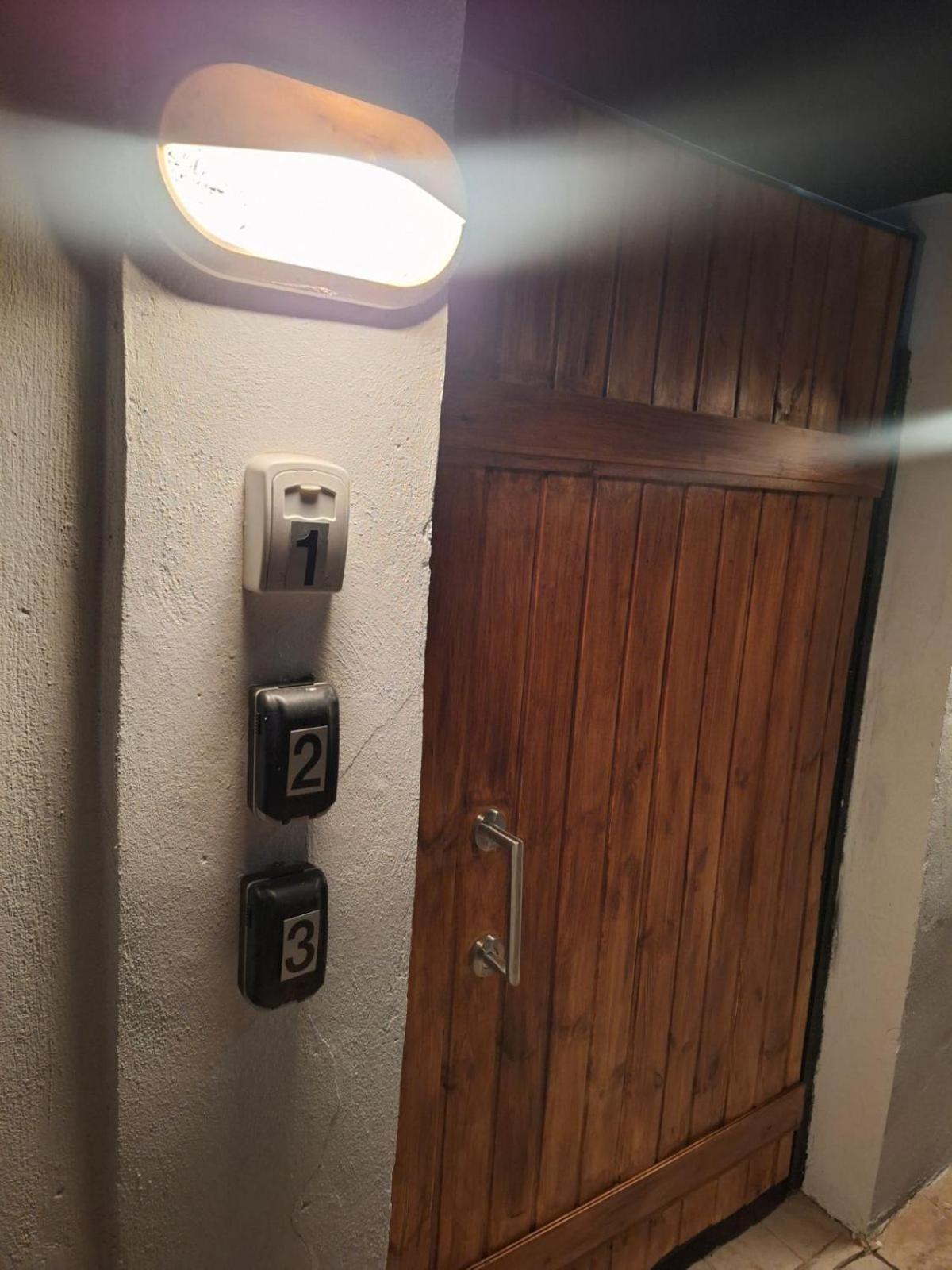 Apartament Johnson House Rafína Zewnętrze zdjęcie