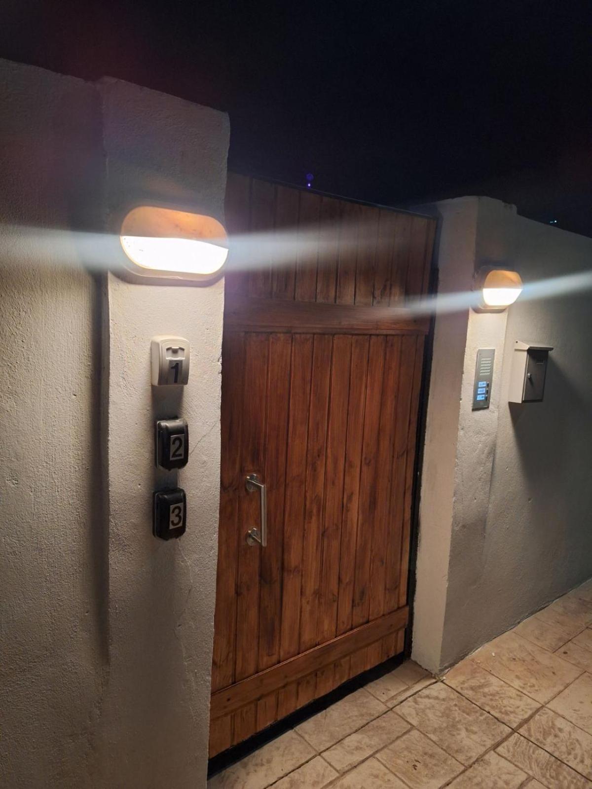 Apartament Johnson House Rafína Zewnętrze zdjęcie